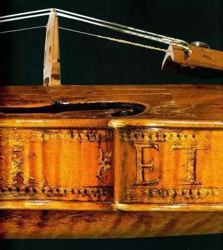 法皇九世小提琴